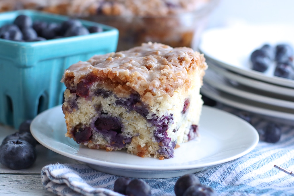 Ultimate Blueberry Coffee Cake with Crunchy Crumb Topping